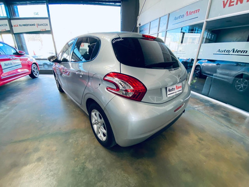 Peugeot 208 1.5 Allure Touchscreen