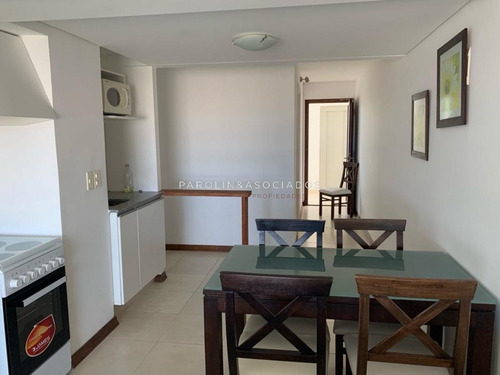 Imagen 6 de 12 de Apartamento Frente Al Mar - Dos Dormitorios