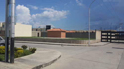 Imagen 10 de 10 de En Venta Townhouse En Parque Valencia Codigo 585599