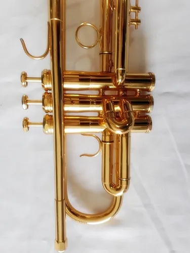 Trompete Weril Excalibur E-971 Sib Laqueado Mínimos Detalhes