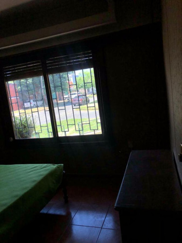 Alquiler Chalet 3 Dormitorios Banfield Con Cochera