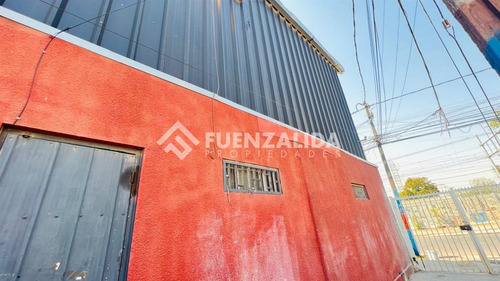 Casa Para Inversión En Venta De 20 Dorm. En Lo Espejo