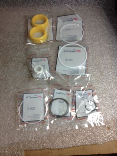 (d11) Sealant Equipment & Engineering 000289-013556 Serv Yyq