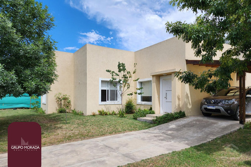 Venta Casa En  Manzanares Chico 4 Ambientes