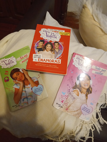 3 Libros De Violeta Disney Tini 