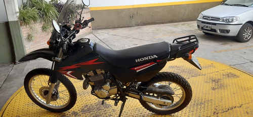 Imagen 2 de 4 de Honda Tornado 250