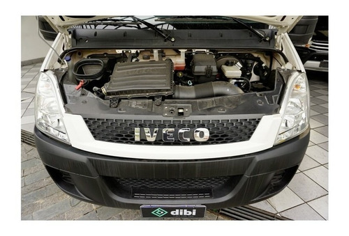 Imagem 14 de 15 de Iveco Daily City 30s13 Chassi 2p (diesel)(e5)