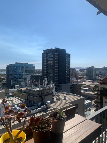 En Venta Departamento Edificio Muy Centrico A Pasos Parque