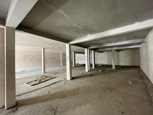 Raiza Suárez Vende Excelente Local Comercial Ubicado En Nueva Segovia 2 4 2 4 3 1 3 Cuenta Con 321 Mts2 En Total De Terreno, Placa De Concreto, 1 Baño
