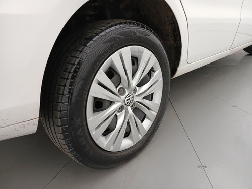 Volkswagen Voyage 1.6 MSI TOTALFLEX 4P MANUAL
