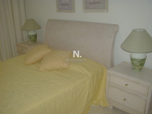 Departamento En Venta Con Vista A Agradables Entornos.- Ref: 3348