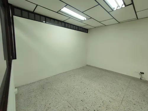 Local En Arriendo En El Centro/pereira (279062480).