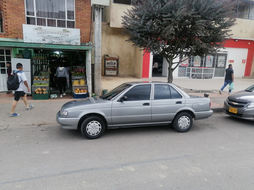 Nissan Sentra 1.6 B13