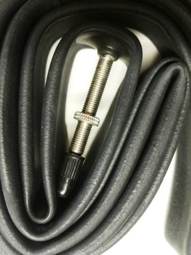 Imagem 5 de 6 de Câmara De Ar Kenda 700x23 Presta 48mm Speed Borracha Grossa