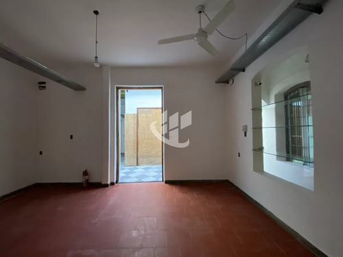 Venta Casa Con Local Al Frente Ideal Para Empresa