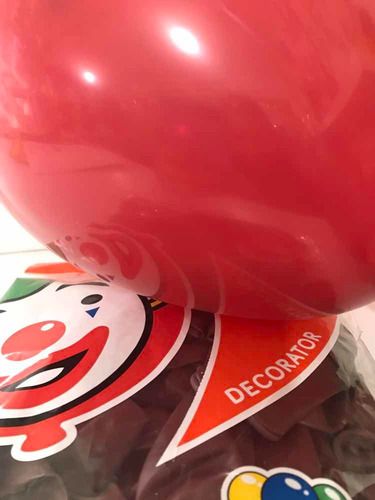 Imagen 3 de 3 de Bolsa Globo Látex Vino Tinto Ladrillo 50 Pz Payaso Decoracio