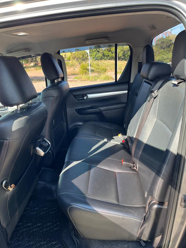Toyota Hilux 2.8 Tdi Srv Cab. Dupla 4x4 Aut. 4p
