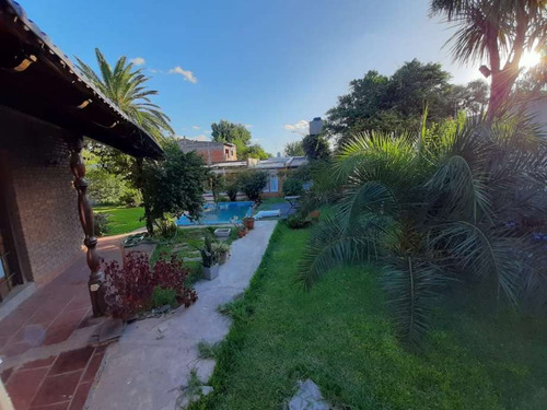 Imagen 5 de 14 de Chalet En Venta En Ituzaingo Sur