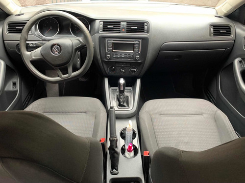 Imagen 9 de 11 de Volkswagen Jetta 2.0 Tiptronic At 2016