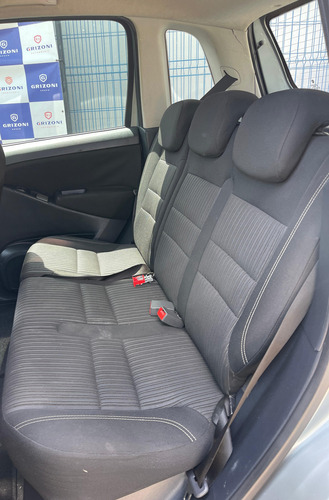 Fiat Idea 1.6 16v Essence Flex Dualogic 5p