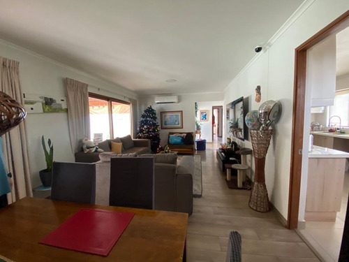 Imagen 8 de 14 de Casa En Condominio Exclusivo 5d + 5b