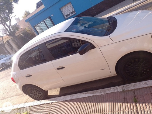 Imagen 7 de 12 de Volkswagen Gol Trend 2017 1.6 Trendline 101cv