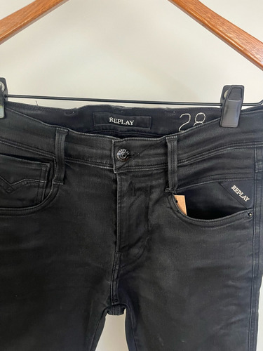 Jeans Negro Basico Replay Talle M No Hugo Boss Rochas (Usado)