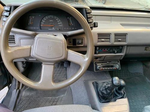 Isuzu Amigo 4x4 Nafta 2.6 Litros Black Pony