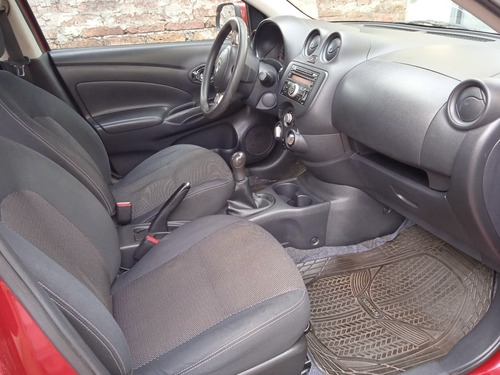 Nissan Versa 1.6 Advance