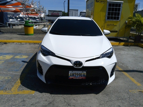 Imagen 2 de 15 de Toyota Corolla