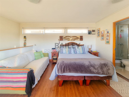 Departamento En Venta De 4 Dorm. En Concón