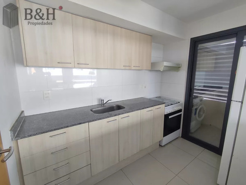 Apartamento En Torres Barcelona