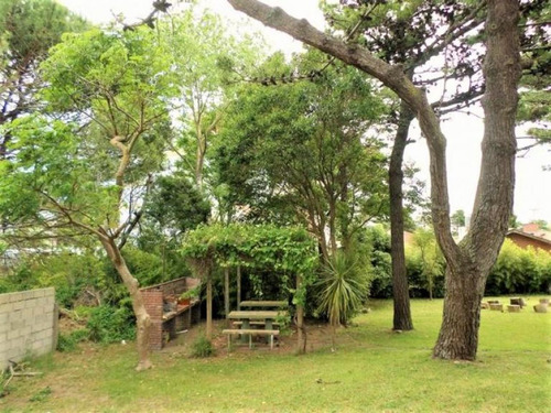 Hermoso Lote Parquizado