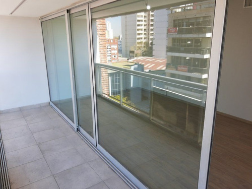 Imagen 4 de 27 de Departamento En Venta De 3 Ambientes Con Cochera En Lomas De Zamora