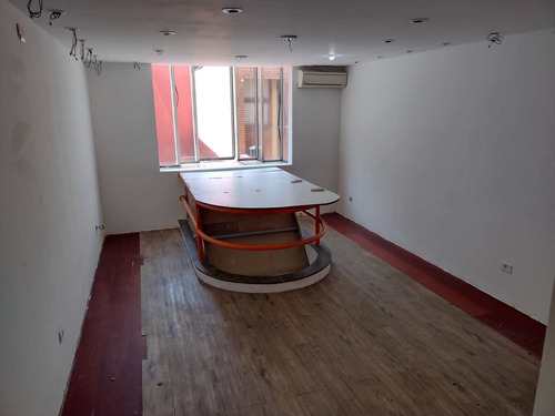 Imagem 4 de 8 de Sala, Condomínio Centro Comercial Alphaville, R$3.800, Cod:599 - A599