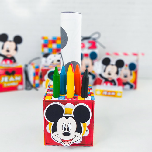 Caja Souvenir Para Pintar + 6 Crayones X5u