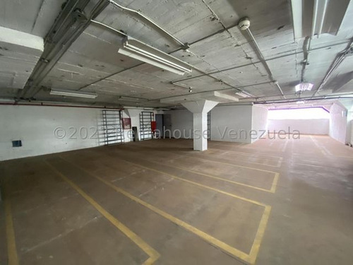 Edificio En Venta, Boleíta Norte Mls #23-25588