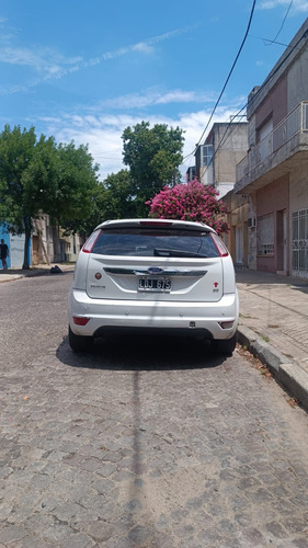 Ford Focus 2 2.0 Ghia Mt