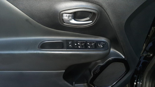 Imagem 10 de 15 de Jeep Renegade 1.8 16v Limited 2018