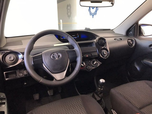 Imagem 3 de 9 de Etios 1.3 X 16v Flex 4p Manual