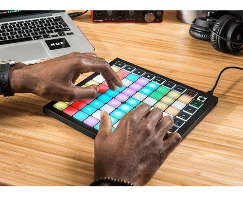 Imagem 8 de 9 de Controlador Launchpad X Usb - Novation + Nf + Garantia
