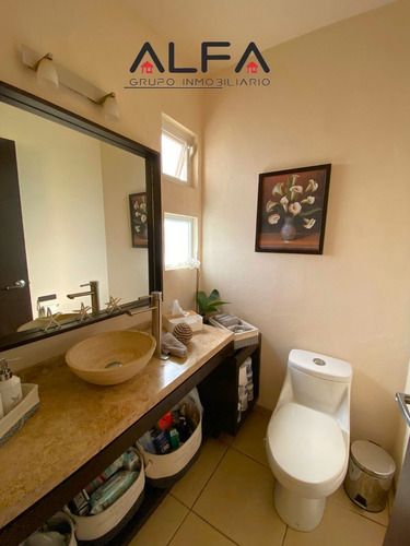 Super Casa En Venta, En Lomas De Cocoyoc