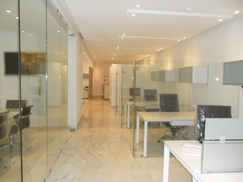 Lujosa Oficina En Venta