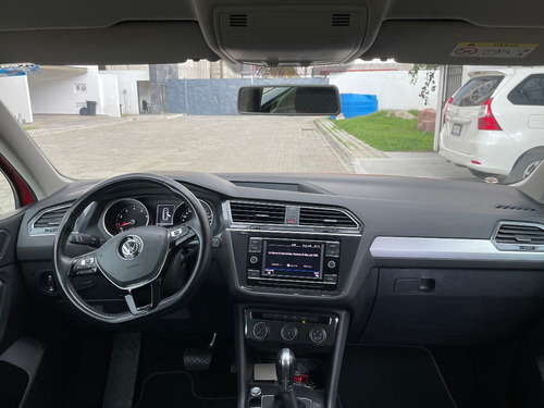 Imagen 13 de 15 de Volkswagen Tiguan 2019