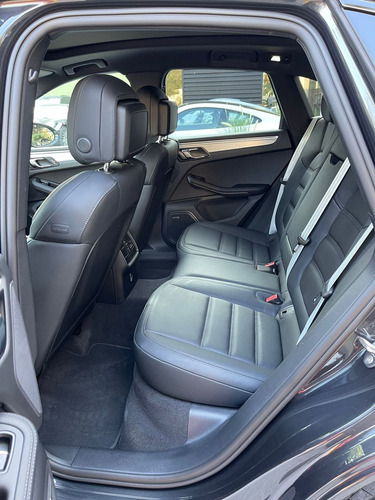 Porsche Macan 2024