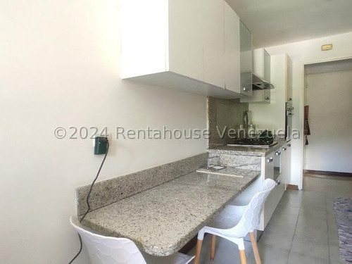 Apartamento Tipo Club En Venta En La Boyera Iq25-4550