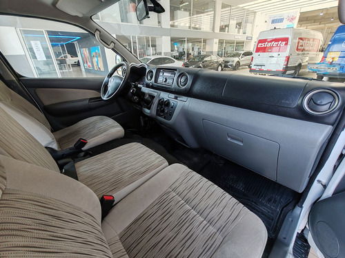 Nissan Urvan 2.5 15 Pas Amplia Aapack Seg Mt