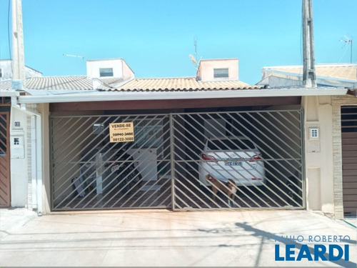 Imagem 3 de 14 de Casa De Vila - Aparecidinha - Sp - 645738