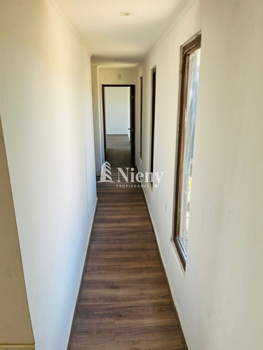 Casa En Venta De 3 Dorm. En Parque Norte, Lomas De Mantagua