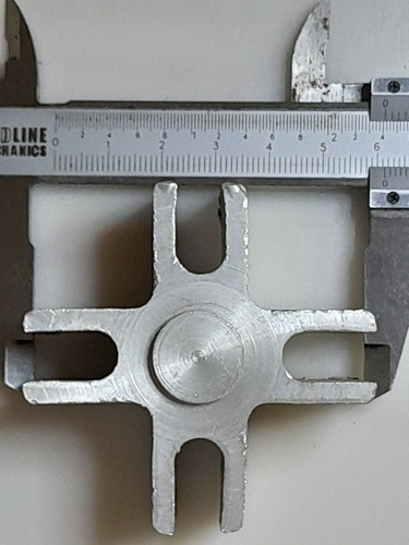 Separador O Espaciador De Aspa Universal En Aluminio.